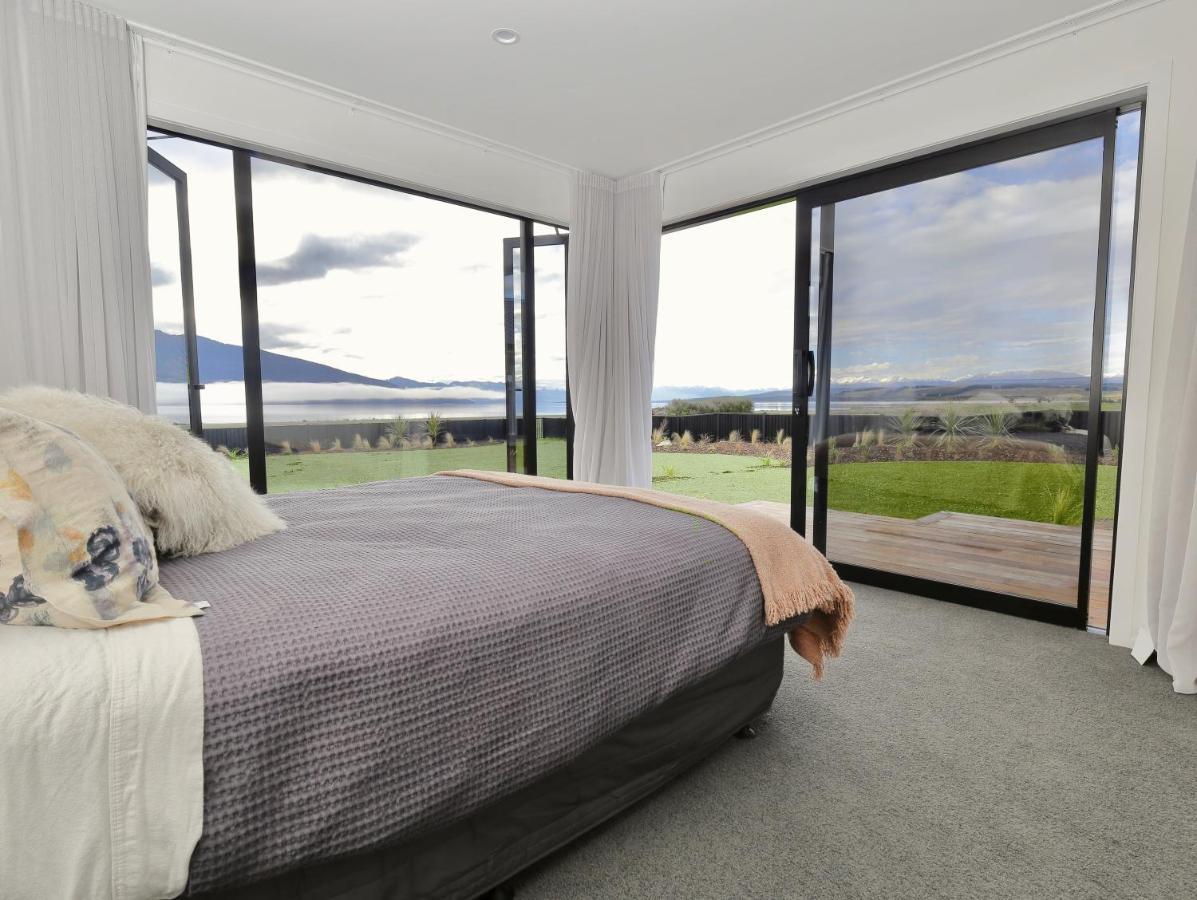 Lake House - Te Anau Holiday Home Eksteriør bilde