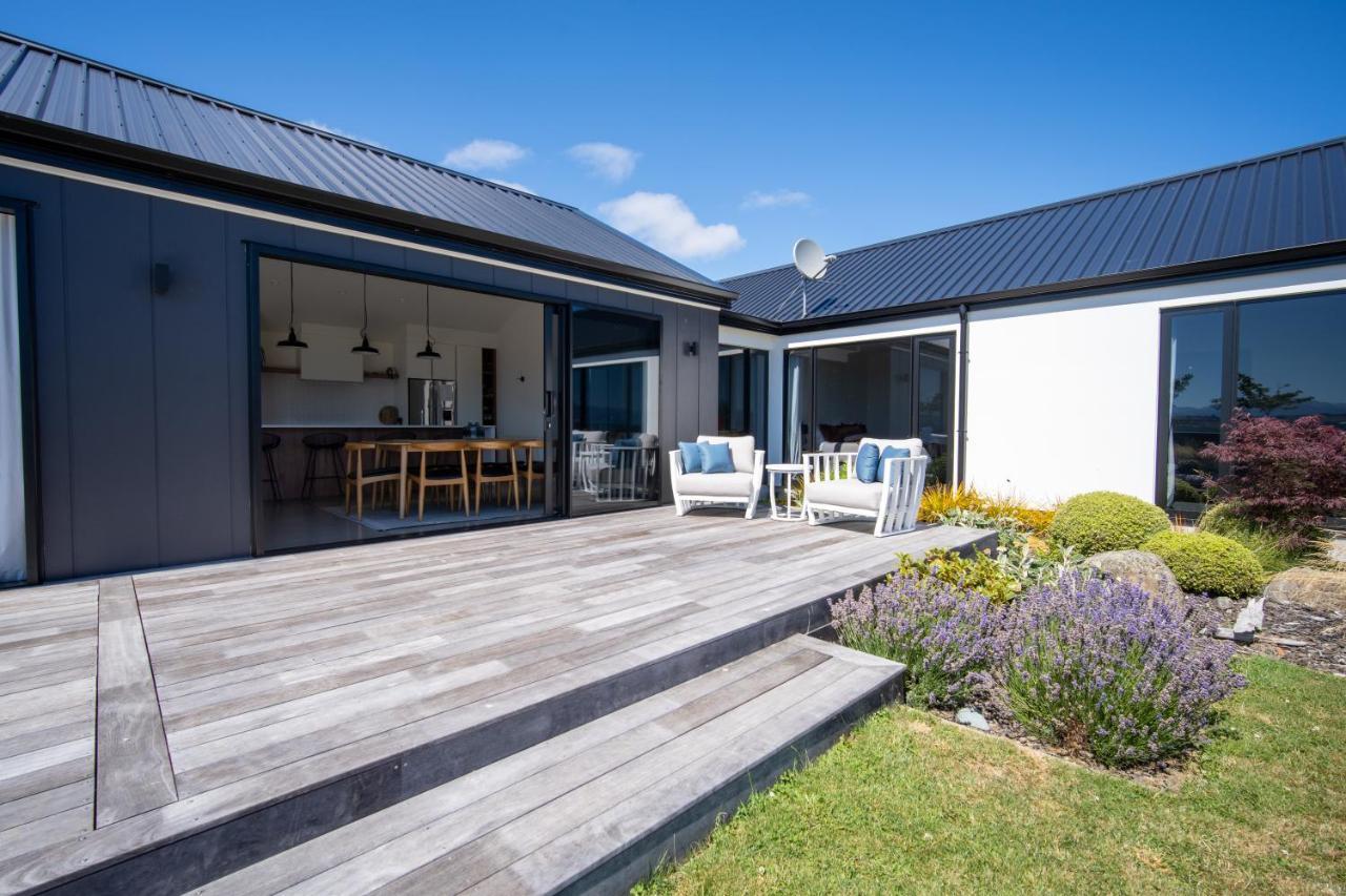 Lake House - Te Anau Holiday Home Eksteriør bilde