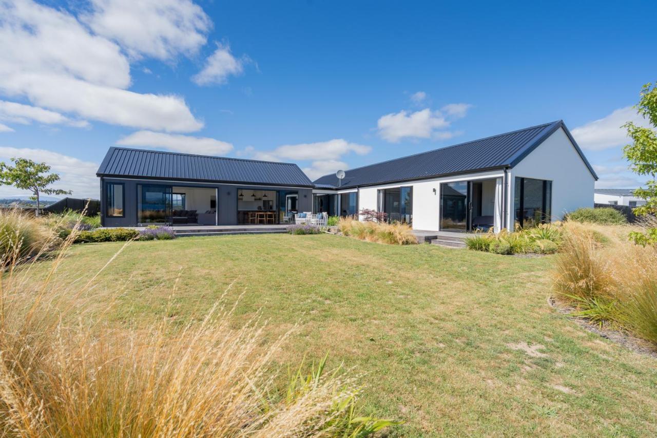 Lake House - Te Anau Holiday Home Eksteriør bilde