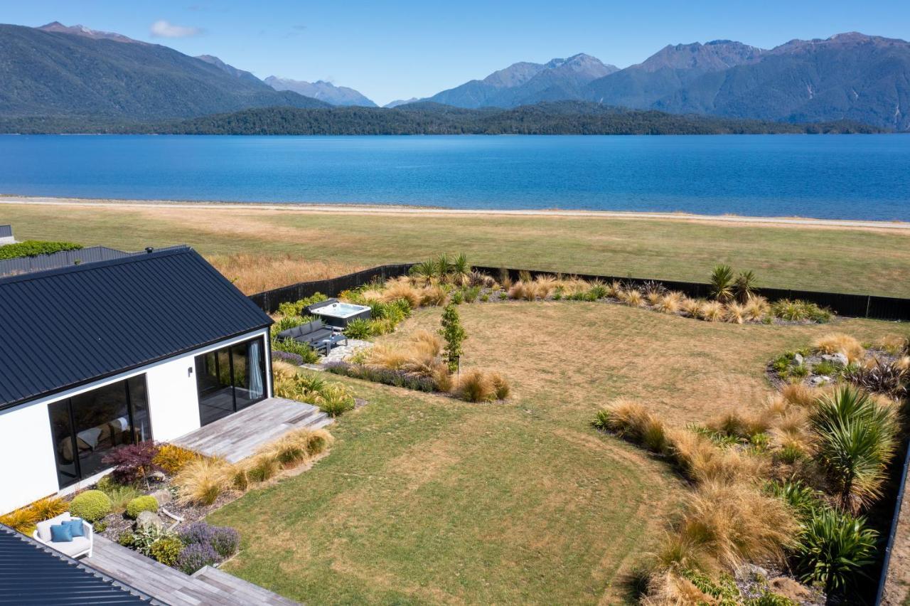 Lake House - Te Anau Holiday Home Eksteriør bilde
